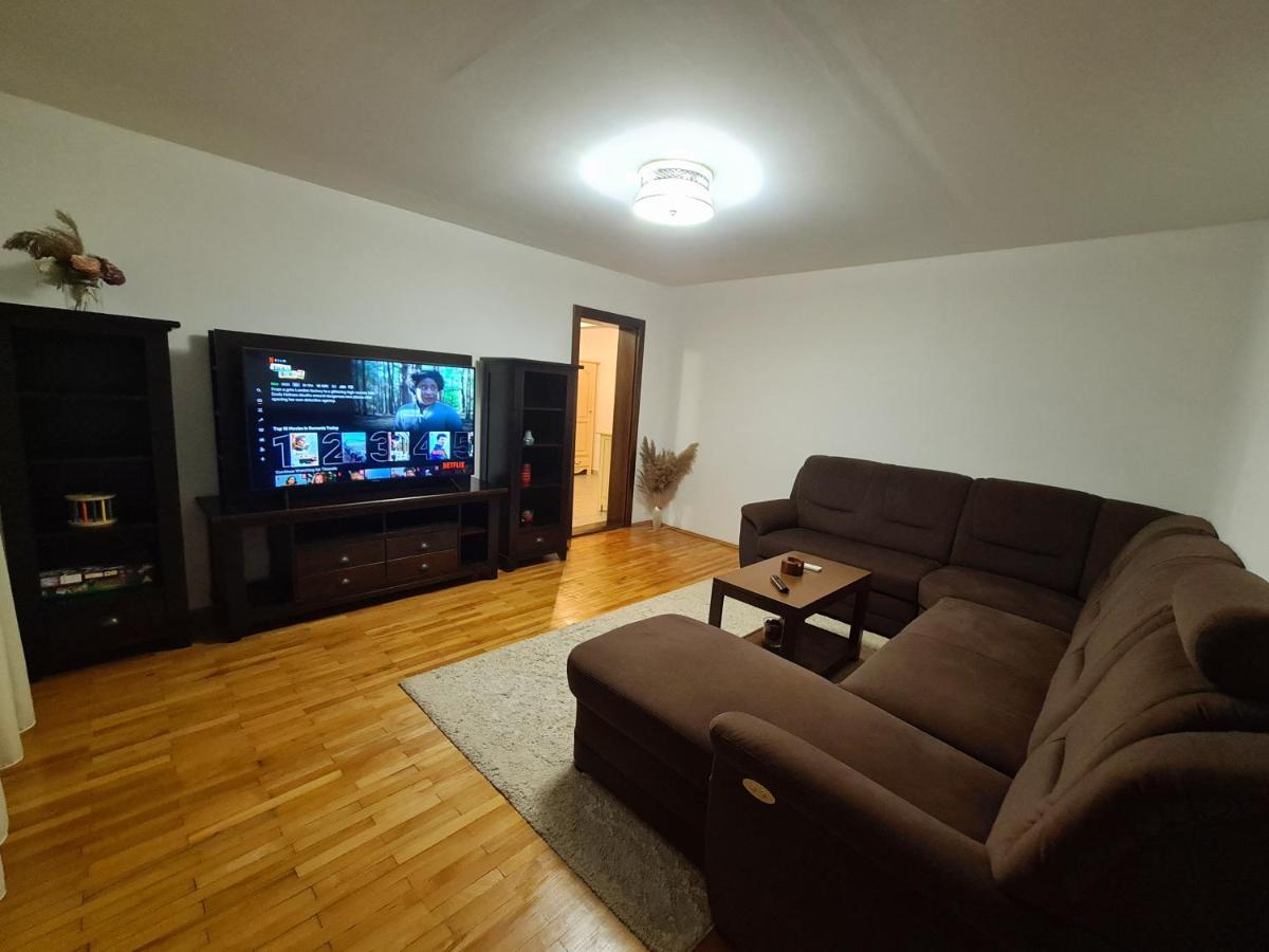 Clasic Apartment Nufarul Oradea Luaran gambar