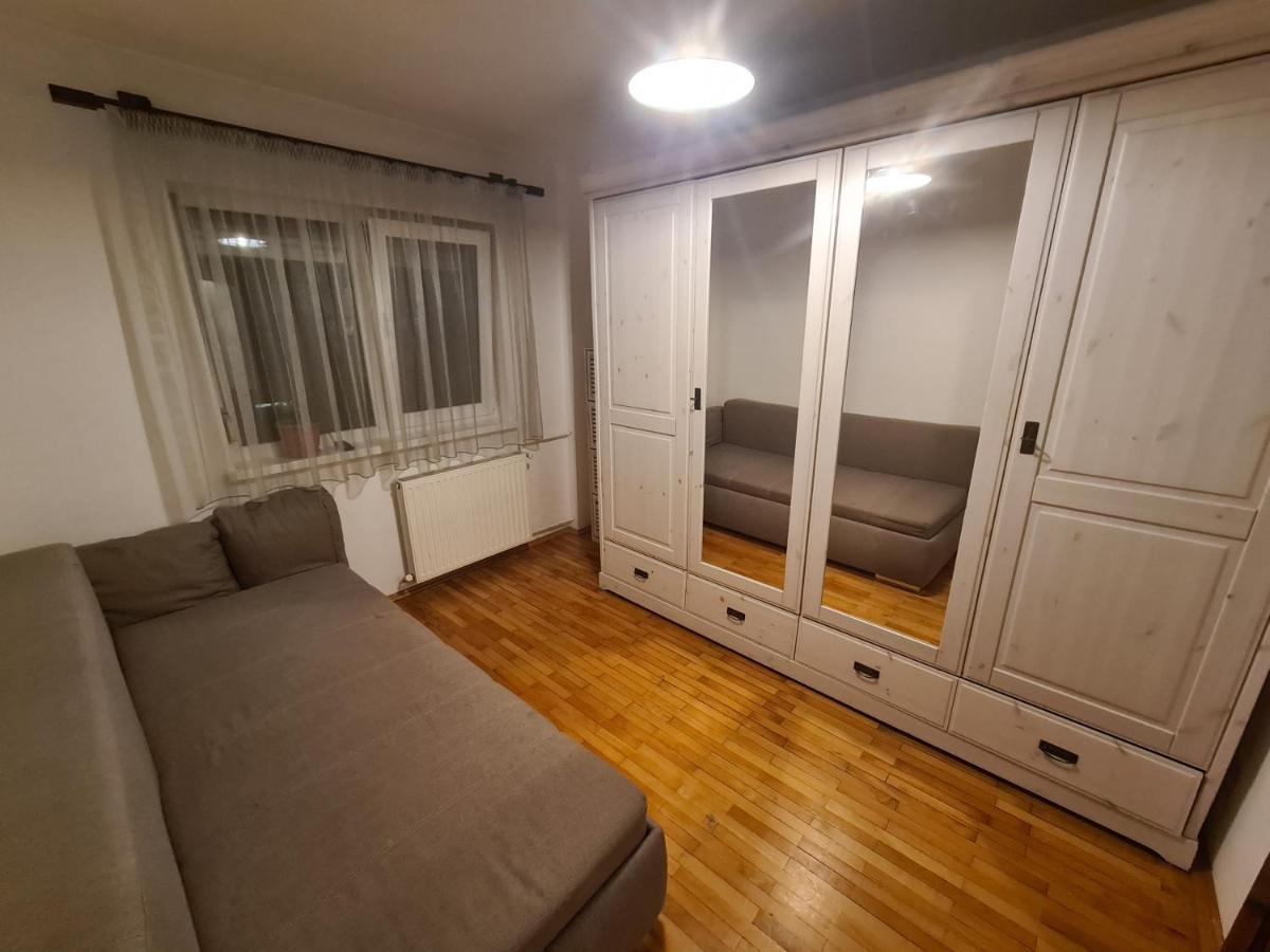 Clasic Apartment Nufarul Oradea Luaran gambar