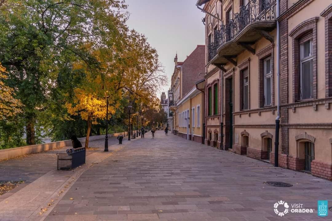Clasic Apartment Nufarul Oradea Luaran gambar